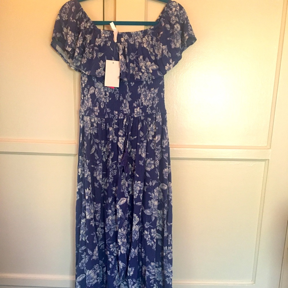 Beautiful dress brand new